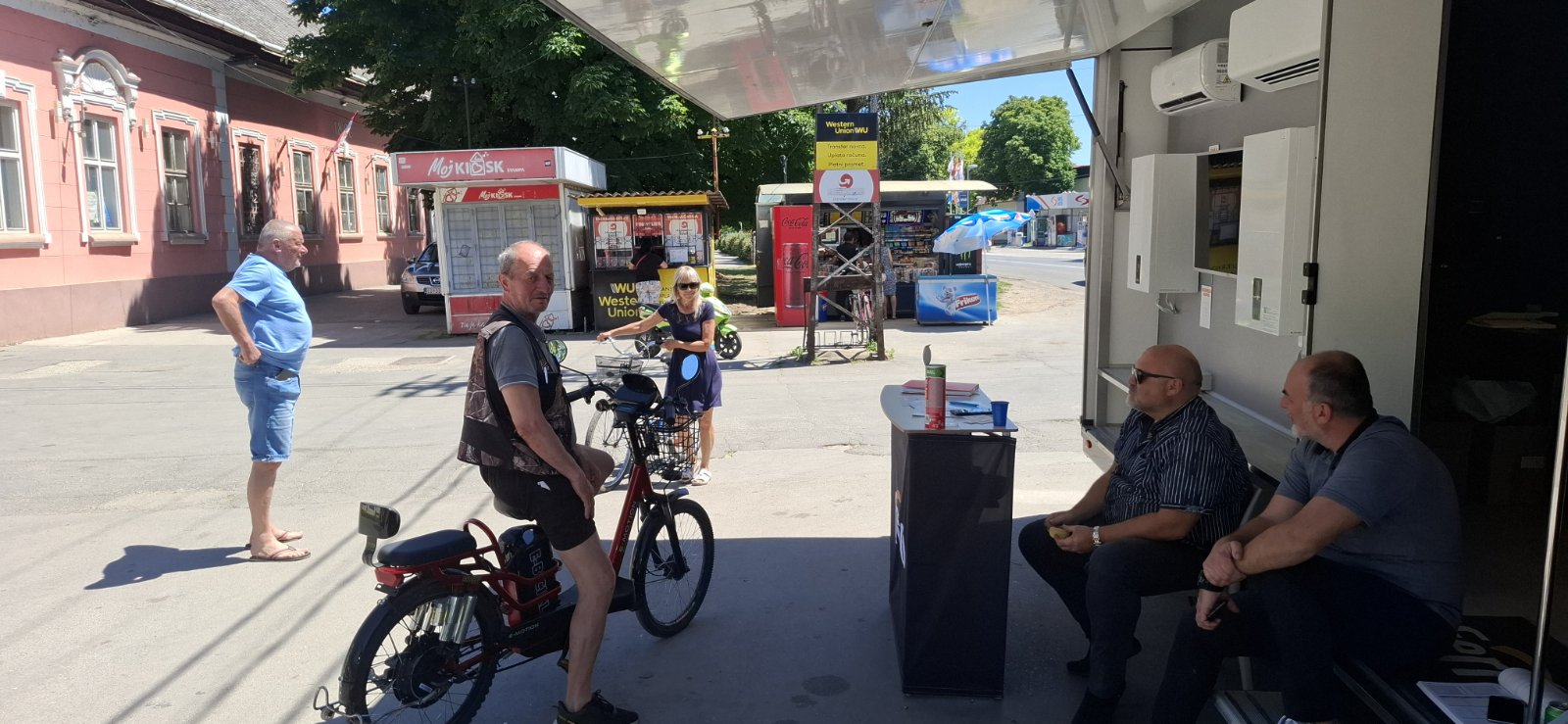 PREZENTACIJA FERROLI GASNI PROGRAM NA TOČKOVIMA U BEZDANU  I STAPARU